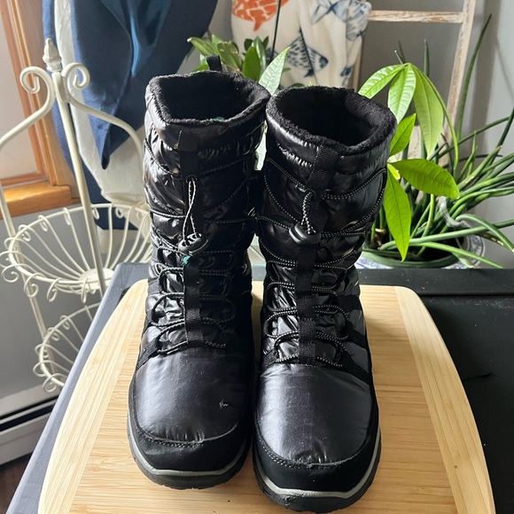 Khombu Shoes - Khombu Black Winter Boots